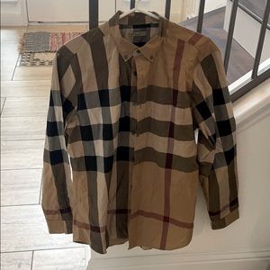 Men’s Burberry button up Brown